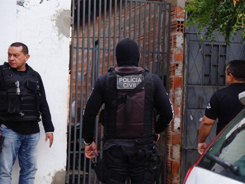 Operação Dom Casmurro prende funcionário da Alepi, empresária e professora do IFPI